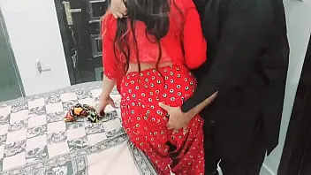 A 40 year old married Indian maid gets brutally fucked by a mature man in Hindi audio