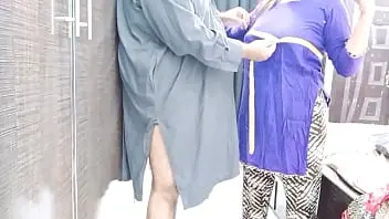 Old Pakistani wife gets brutally screwed by cunning tailor in a squalid affair